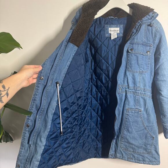 North Style Jacket Women M Blue Denim Quilted Hood Chore Jacket Sherpa Pocket - Picture 11 of 14